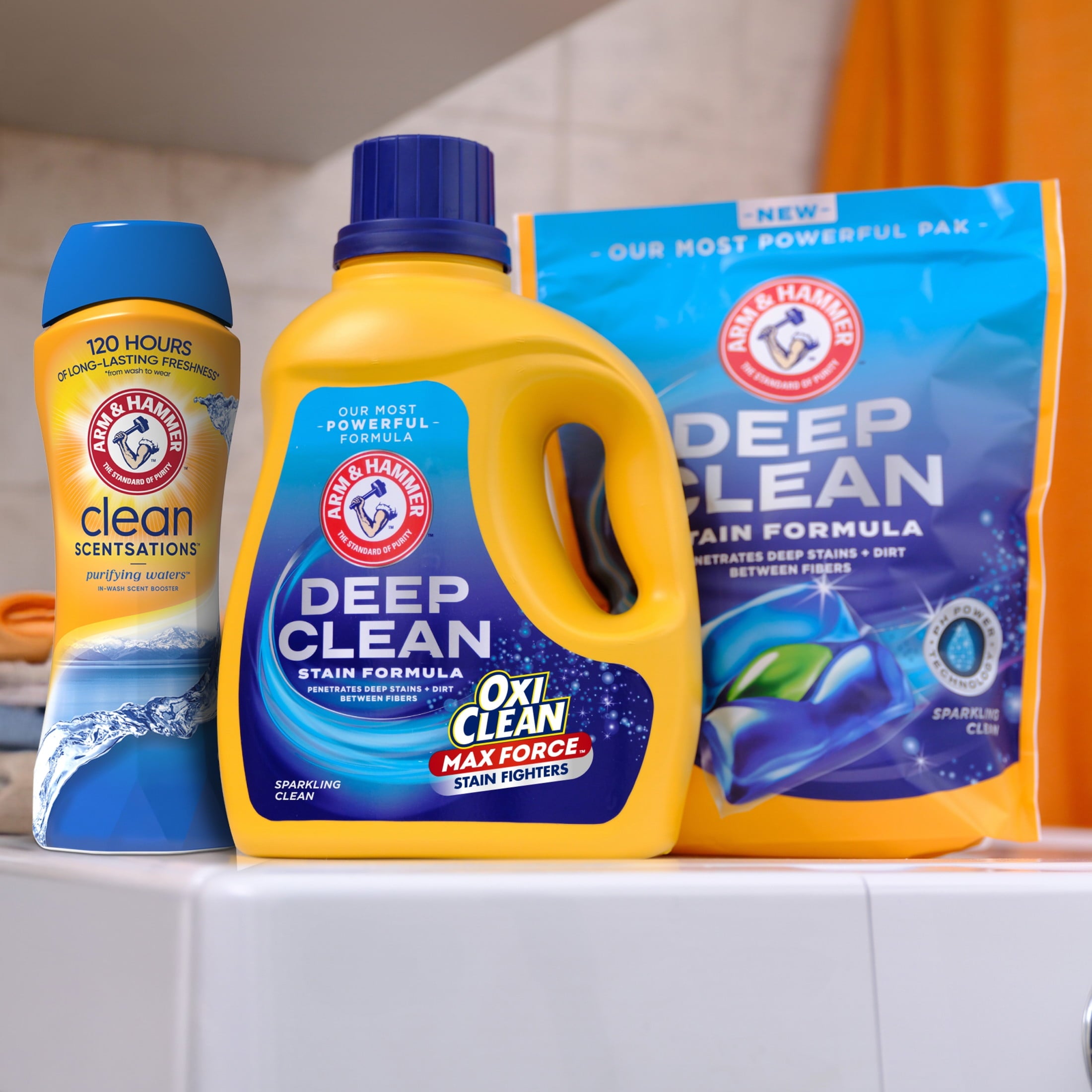 ARM & HAMMER Deep Clean OxiClean Max Force Laundry Detergent - Sparkling Clean, 75 fl oz, 50 Loads